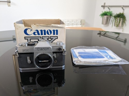 Canon body - fx,